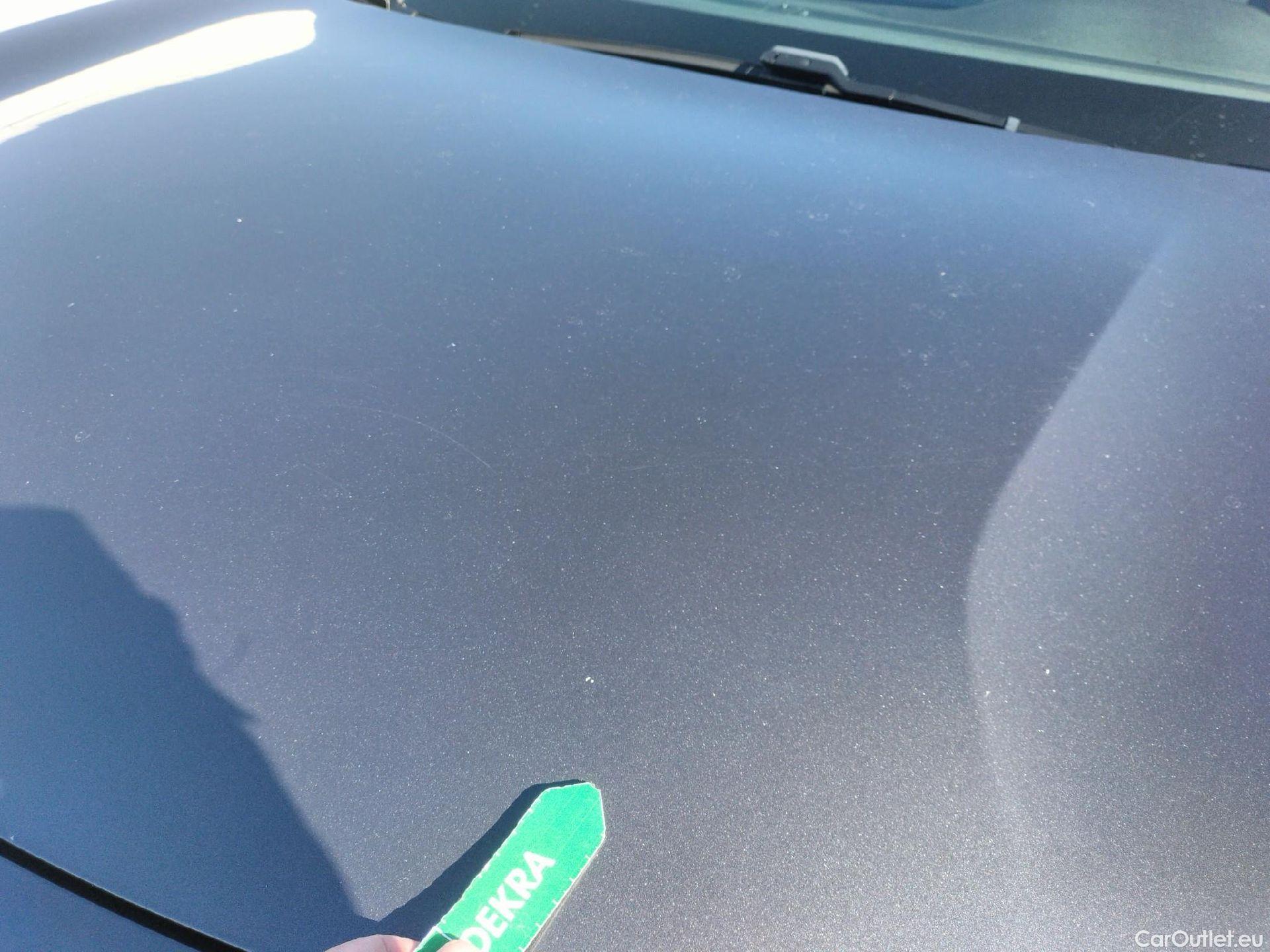  Peugeot  3008 PEUGEOT  Hybrid / 2020 / 5P / todoterreno 225 e-EAT8 Allure (AC2) #15