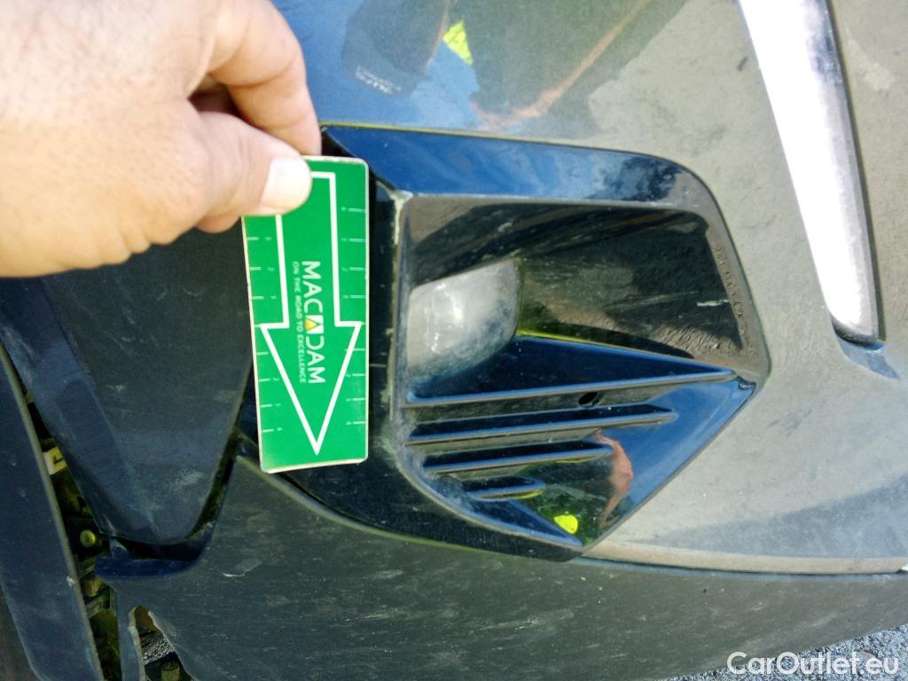  Peugeot  2008 PEUGEOT  / 2019 / 5P / todoterreno Allure Pack BlueHDI 81kW (110CV) (AC) #40