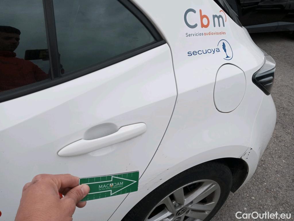  Toyota  Corolla TOYOTA  1.8 125H ACTIVE TECH E-CVT #11