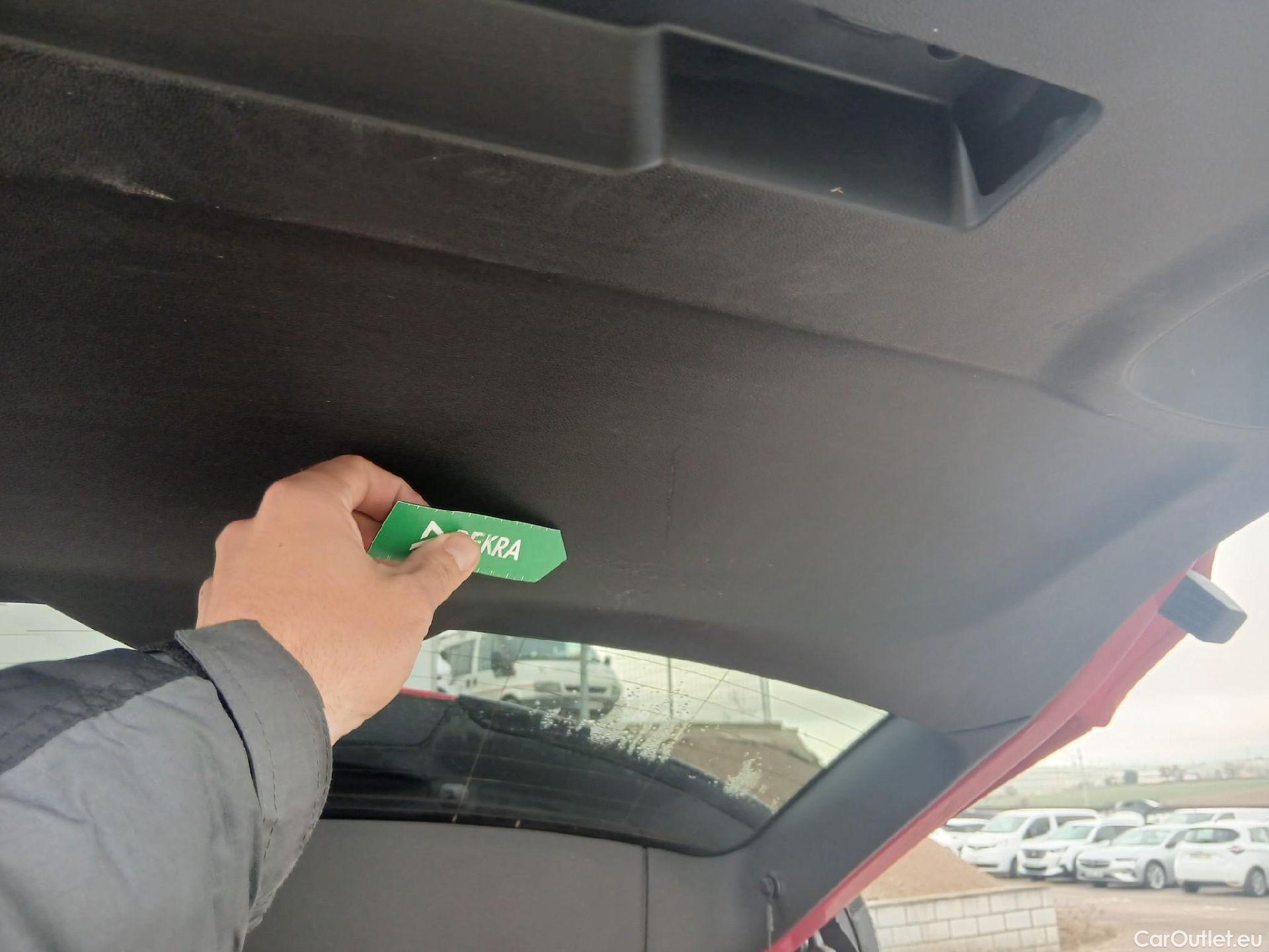  Mini  Countryman MINI  / 2016 / 5P / berlina con portón Cooper S E ALL4 #13