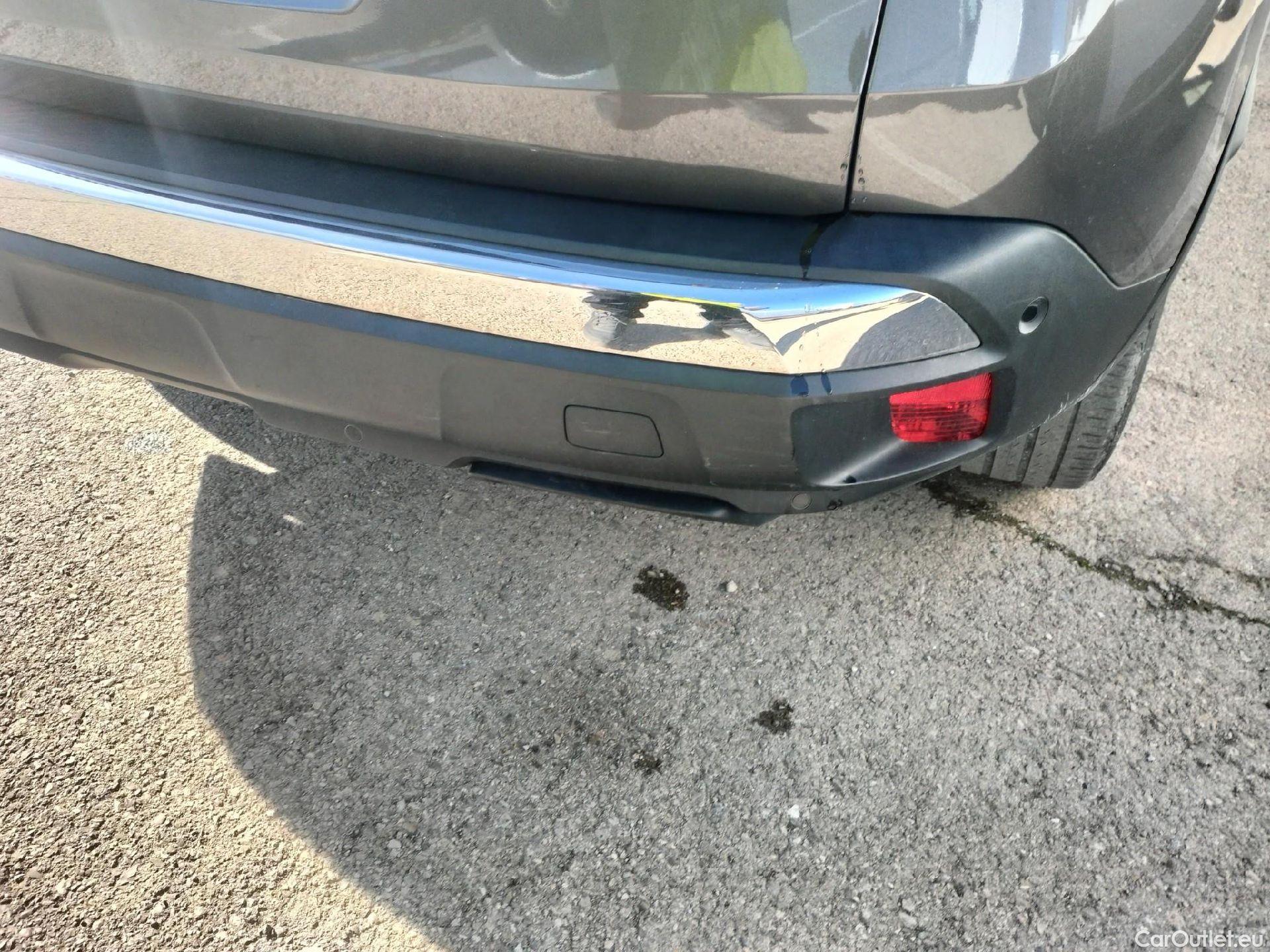  Peugeot  3008 PEUGEOT  Hybrid / 2020 / 5P / todoterreno 225 e-EAT8 Allure (AC2) #40