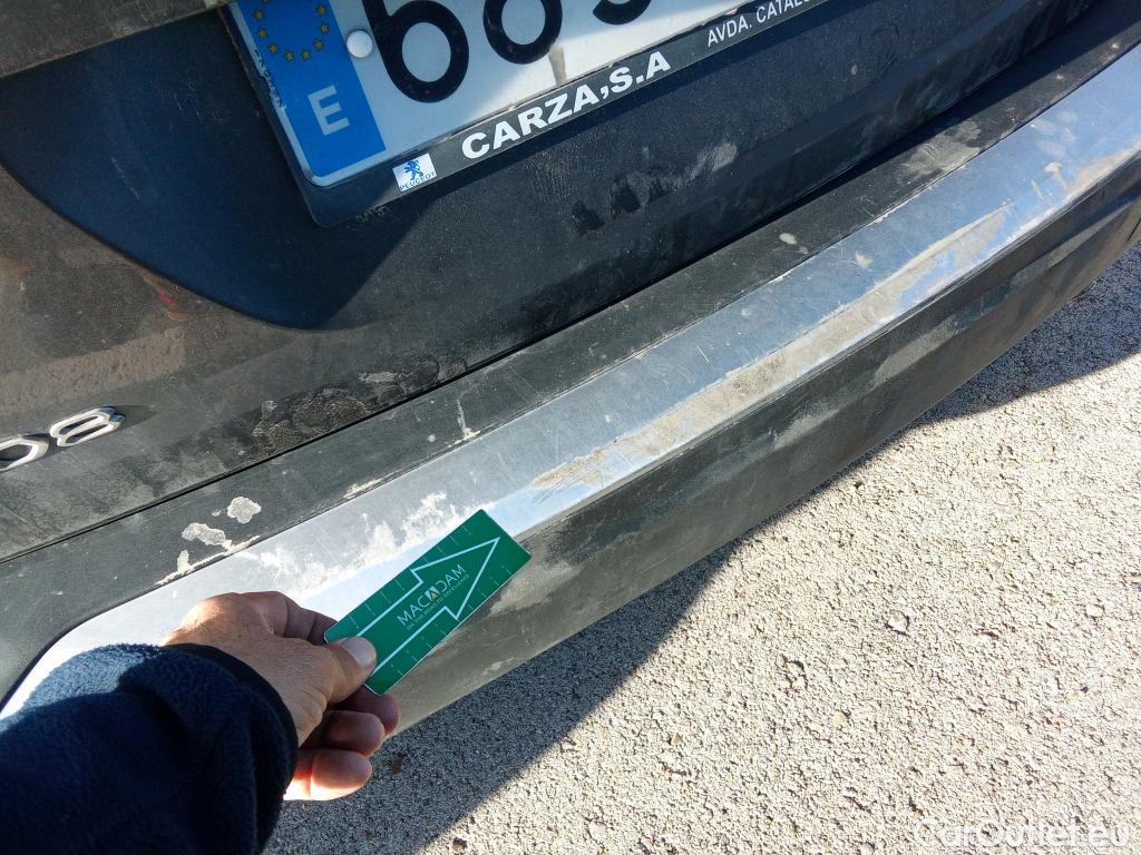  Peugeot  2008 PEUGEOT  / 2019 / 5P / todoterreno Allure Pack BlueHDI 81kW (110CV) (AC) #36