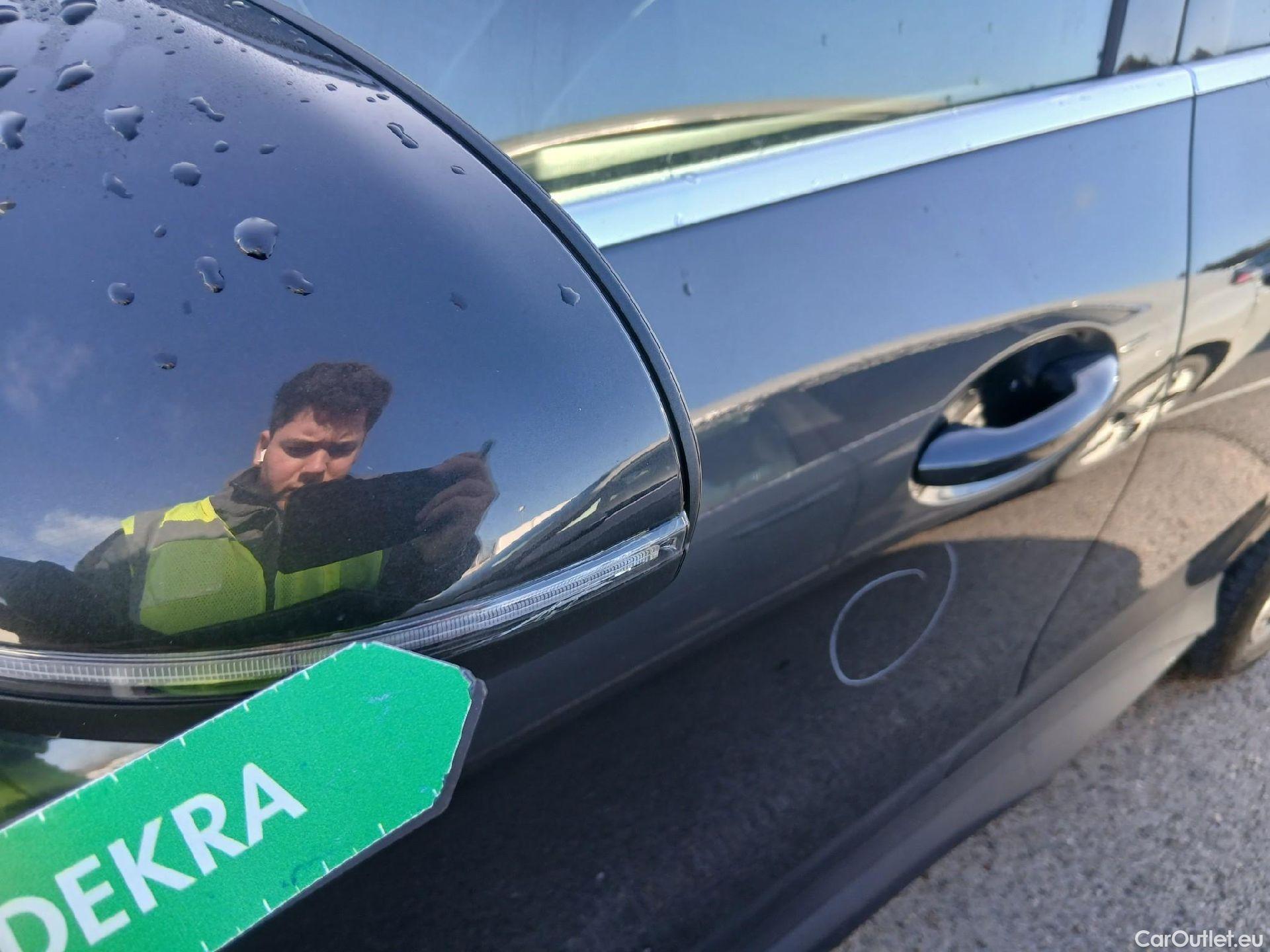  Mercedes  GLC Clase   300 de 4Matic (254.609)AMG 2.0 AMG Line 335CV AT9 E6d #18