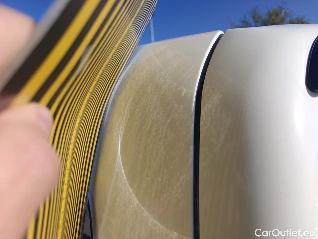  Citroen  Berlingo CITROEN  / 2018 / 5P / monovolumen compacto Talla M BlueHDi 100 S&S FEEL #23