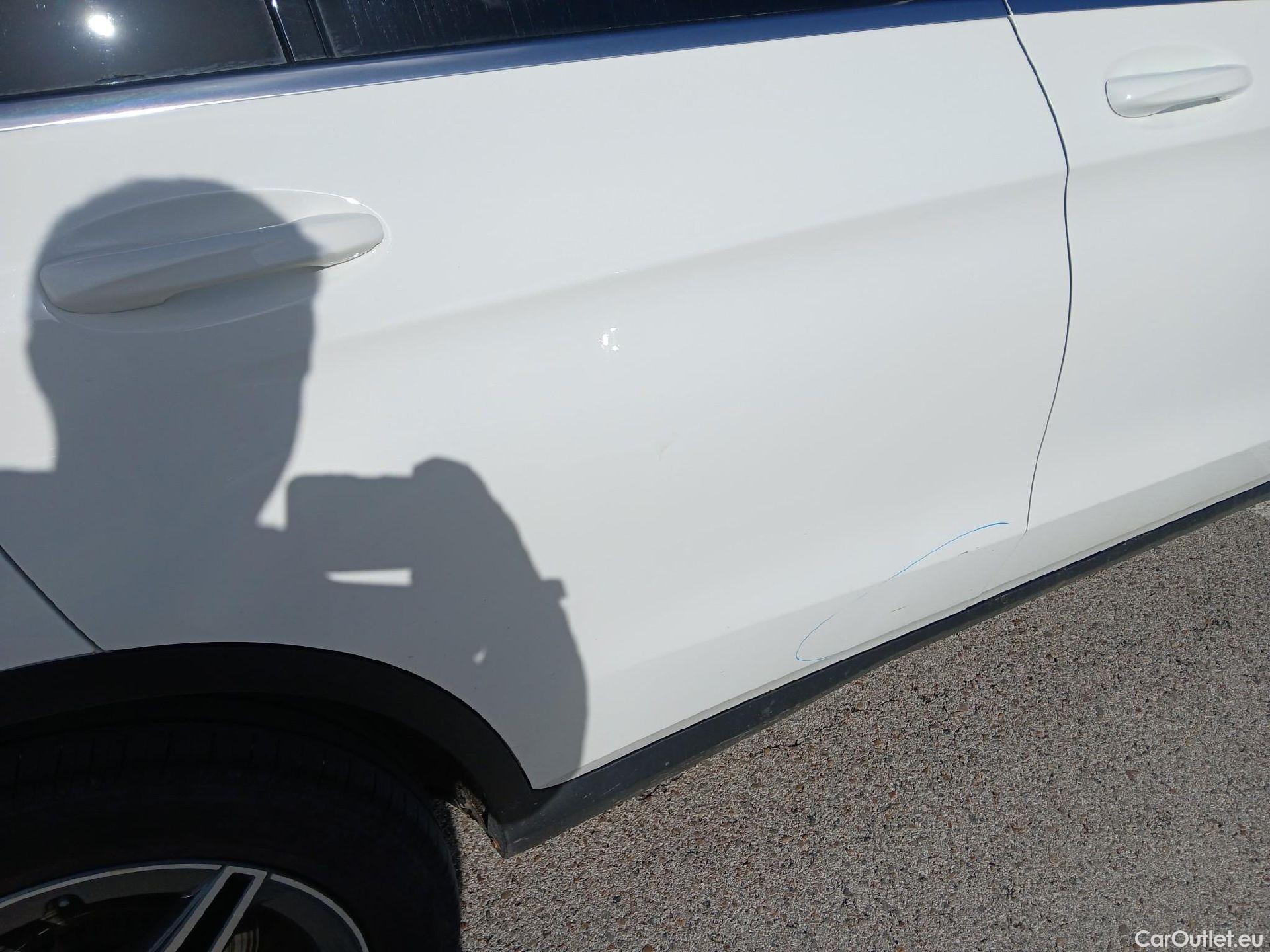  Mercedes  G-Klasee MERCEDES-BENZ Clase GLC / 2019 / 5P / todoterreno GLC 300 de 4MATIC #40