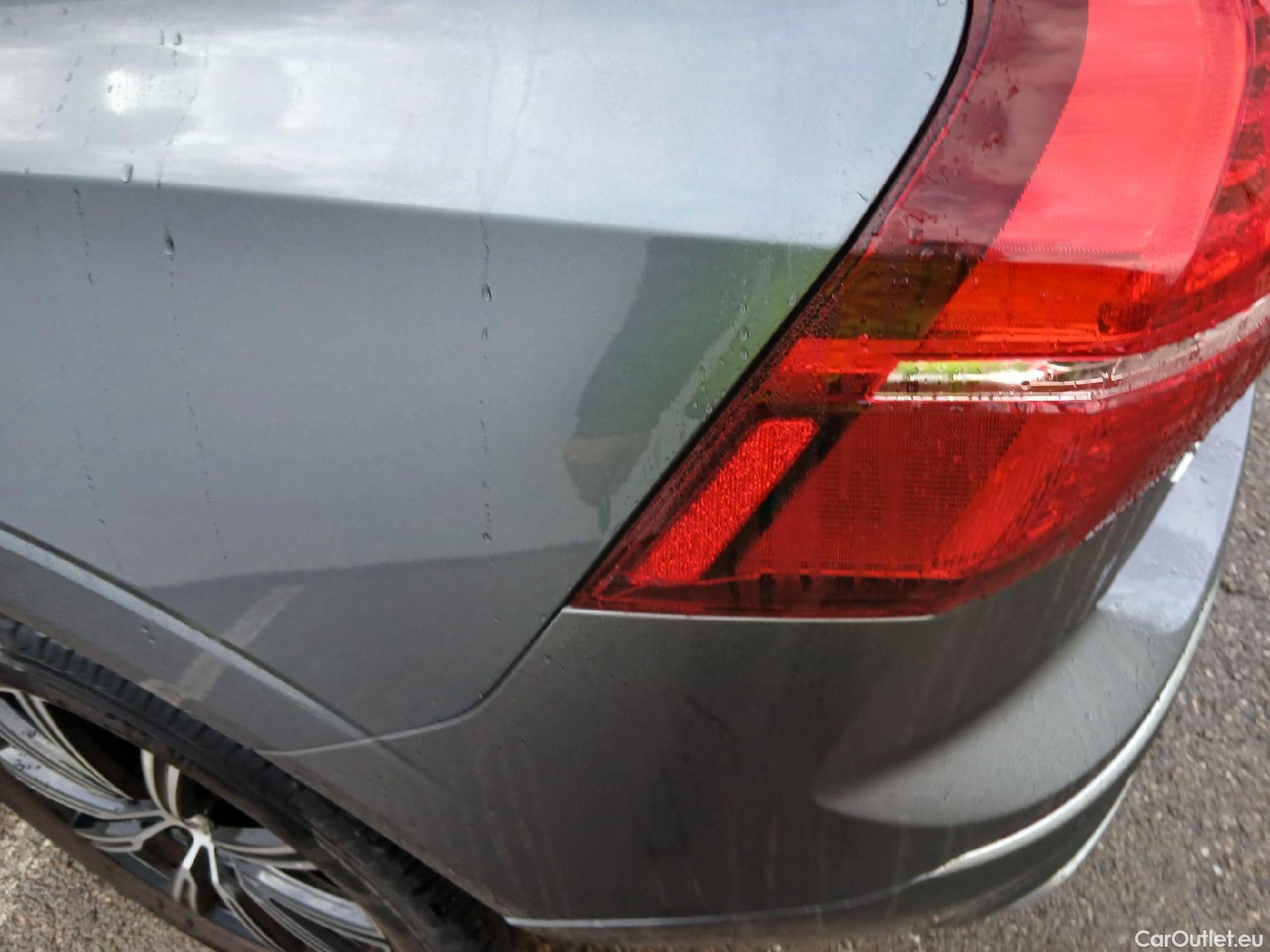  Volvo  XC60 VOLVO  / 2017 / 5P / todoterreno 2.0 T6 AWD Recharge Inscription Auto (AC) #5