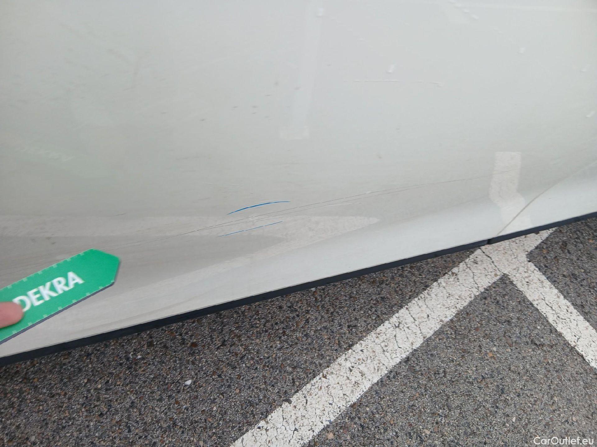  Land Rover  Discovery SSANGYONG Musso / 2022 / 4P / pickup doble cabina Sports D22DTR 4x4 Pro (AC) #12