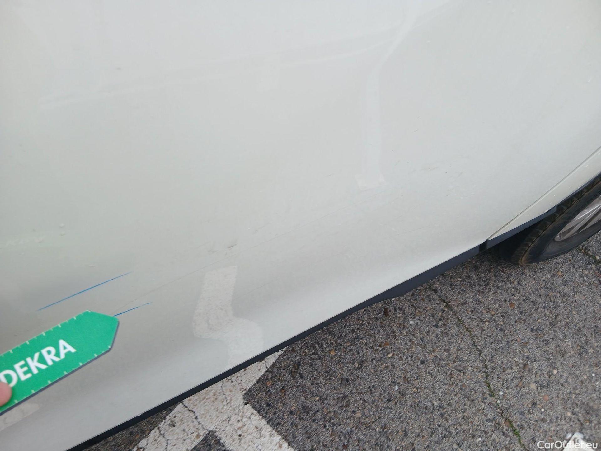  Land Rover  Discovery SSANGYONG Musso / 2022 / 4P / pickup doble cabina Sports D22DTR 4x4 Pro (AC) #14