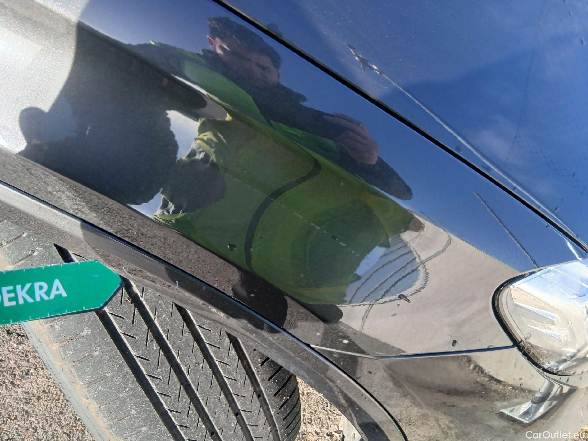  Mercedes  GLC Clase   300 de 4Matic (254.609)AMG 2.0 AMG Line 335CV AT9 E6d #27