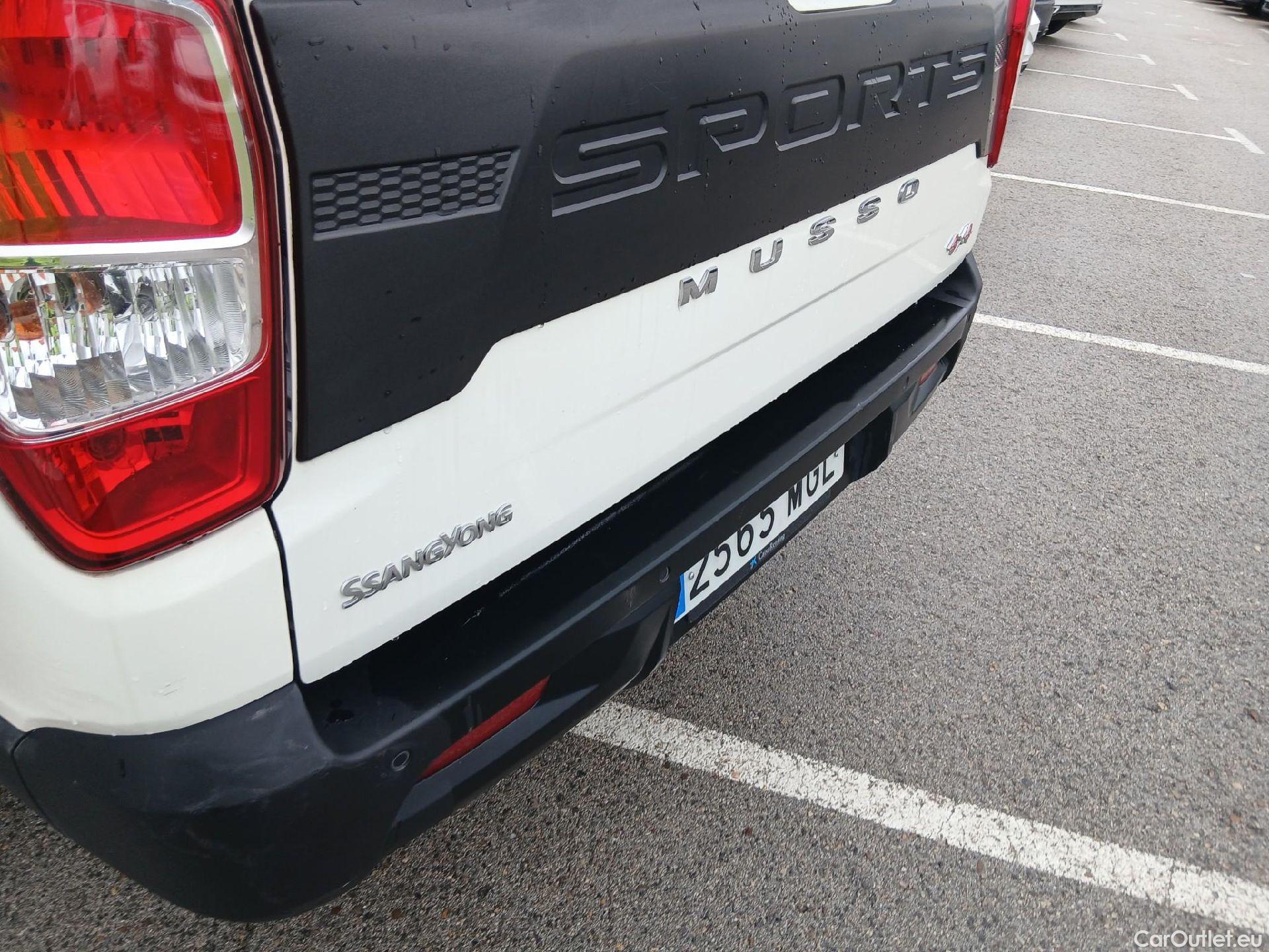  Land Rover  Discovery SSANGYONG Musso / 2022 / 4P / pickup doble cabina Sports D22DTR 4x4 Pro (AC) #17