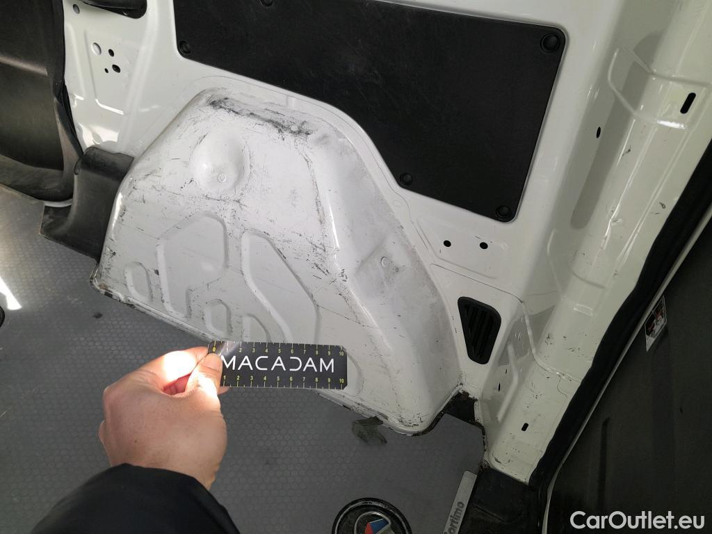  Opel  Combo OPEL  / 2012 / 3P / furgón derivado de turismo Cargo 1.3 CDTI 70kW (95CV) L1 H1 #30