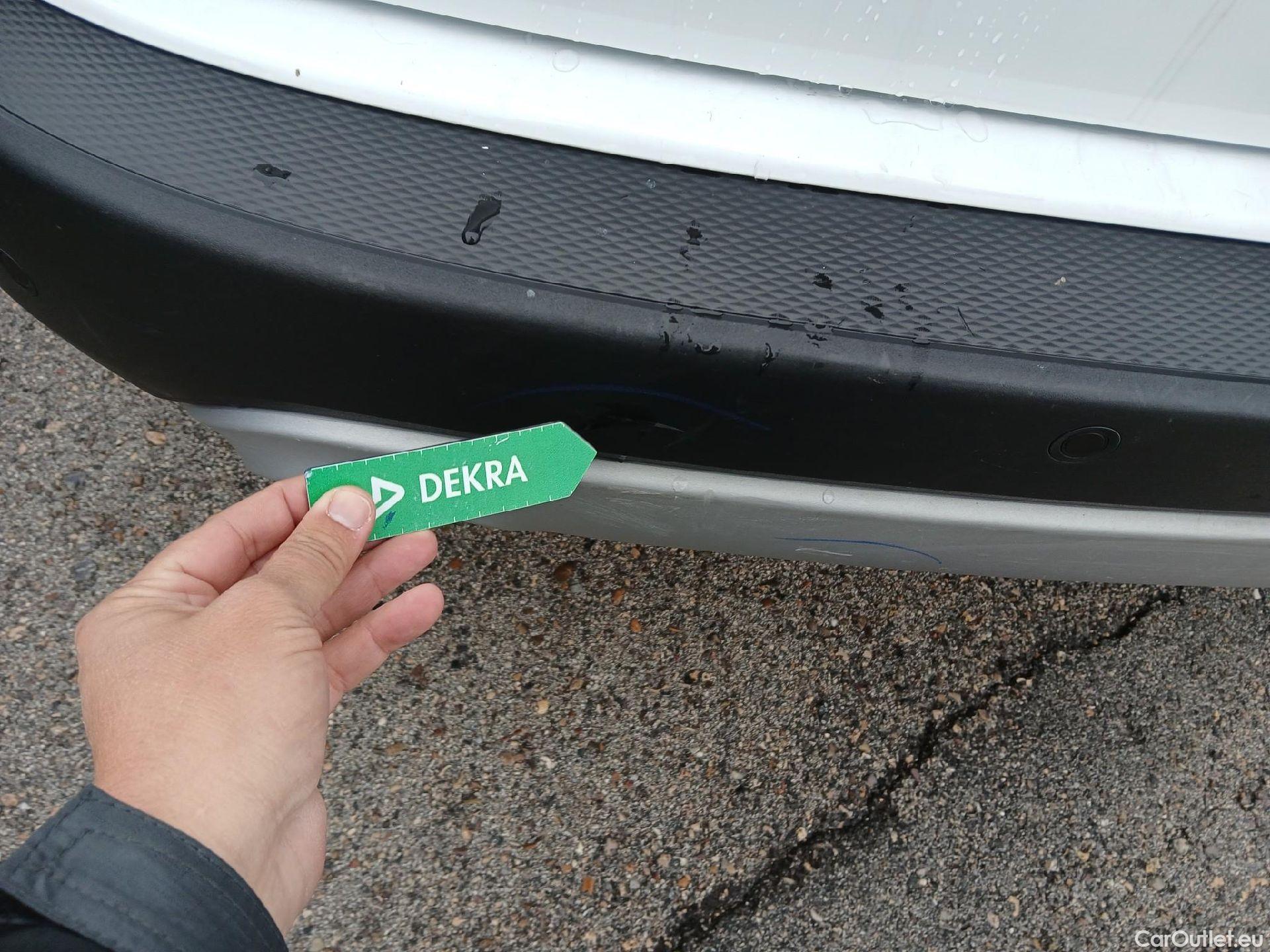  Ford  Kuga FORD  / 2019 / 5P / todoterreno Titanium 1.5T EcoBoost 88kW (120CV) #25