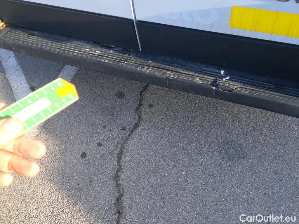  Opel  Movano  C HKa L2H2 3 5t Edition 140CV MT6 E6d #19