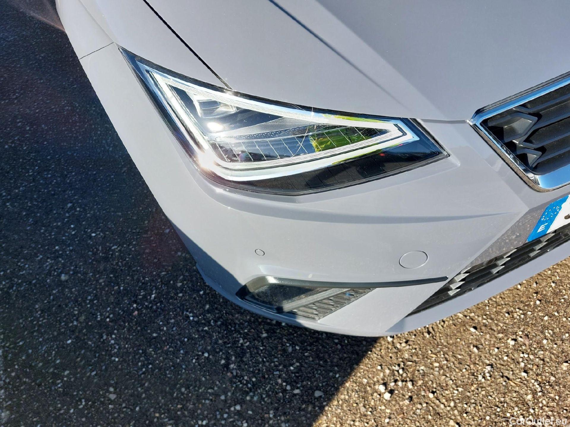  Seat  Ibiza SEAT  / 2017 / 5P / berlina con portón 1.0 TSI 85kW (115CV) FR Salta(SP) #3