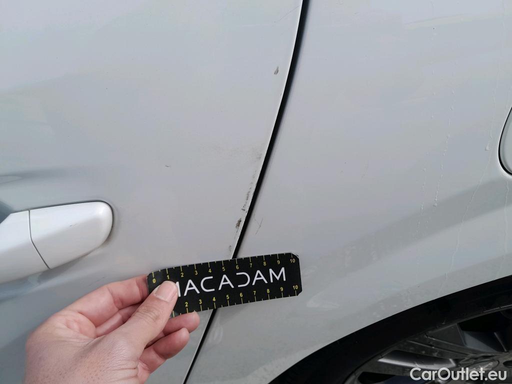  Peugeot  208 PEUGEOT  / 2019 / 5P / berlina con portón BlueHDi 73kW (100CV) Active Pack (AC) #12