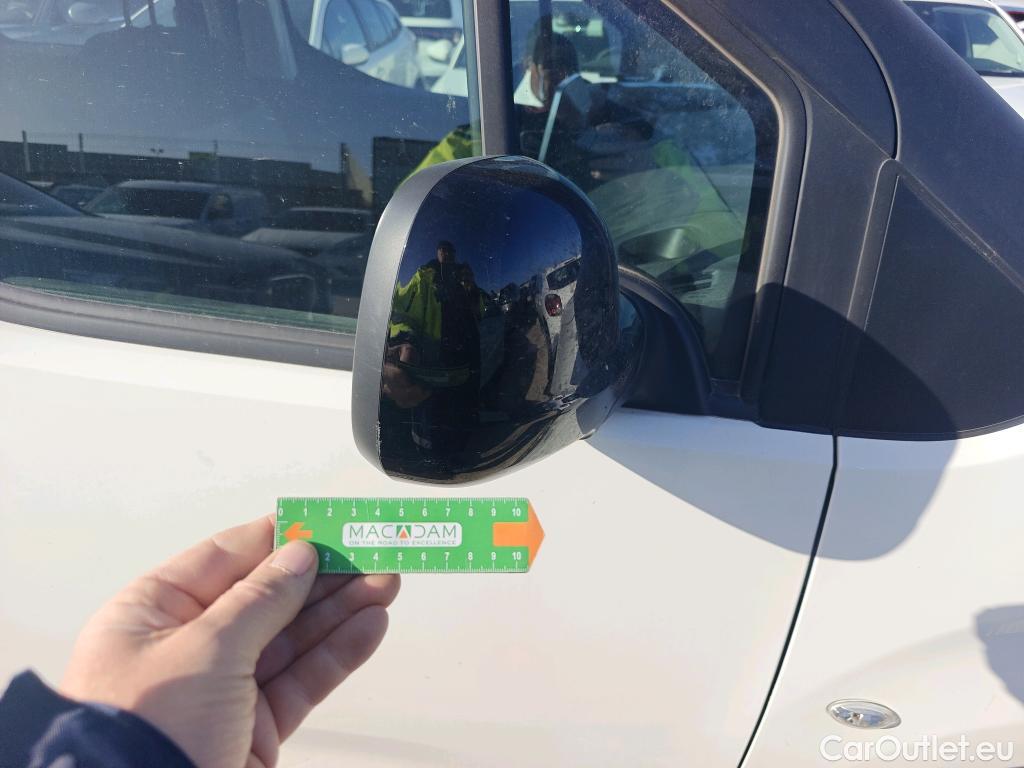  Citroen  Berlingo CITROEN  / 2018 / 5P / monovolumen compacto Talla M BlueHDi 100 S&S FEEL #42