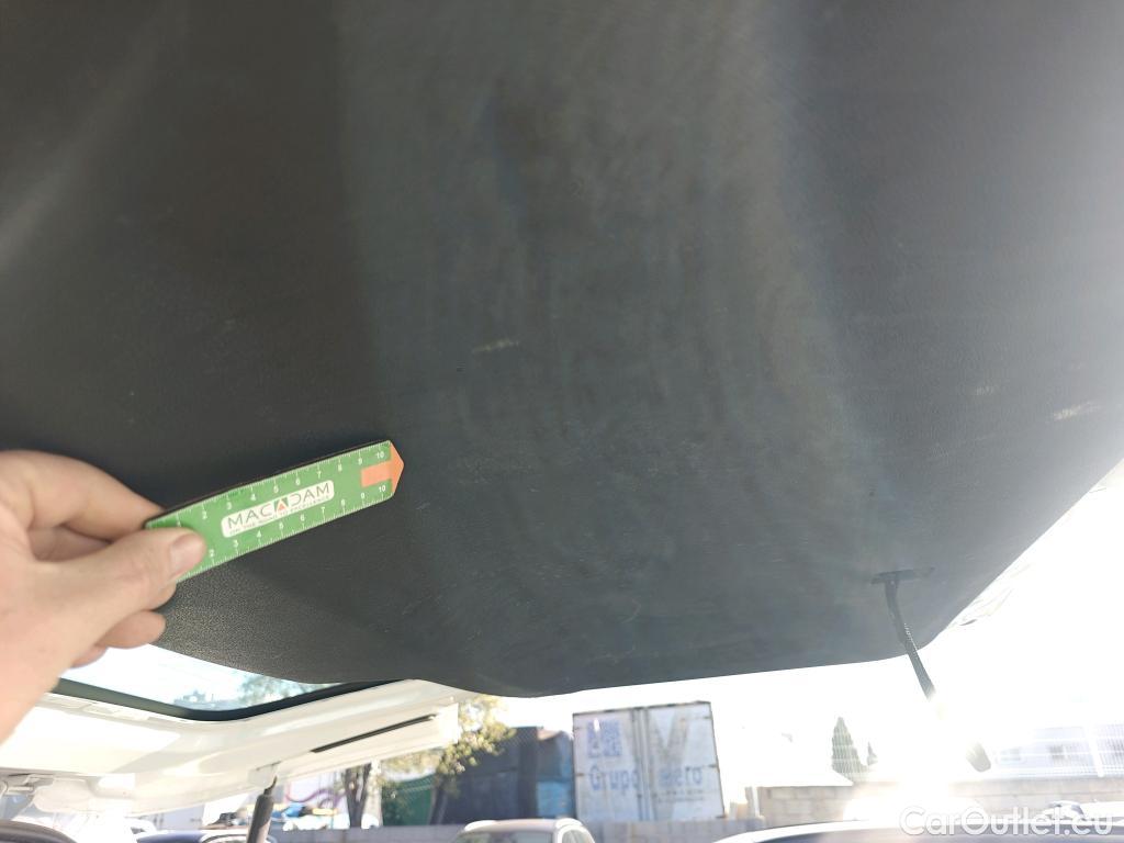  Citroen  Berlingo CITROEN  / 2018 / 5P / monovolumen compacto Talla M BlueHDi 100 S&S FEEL #32