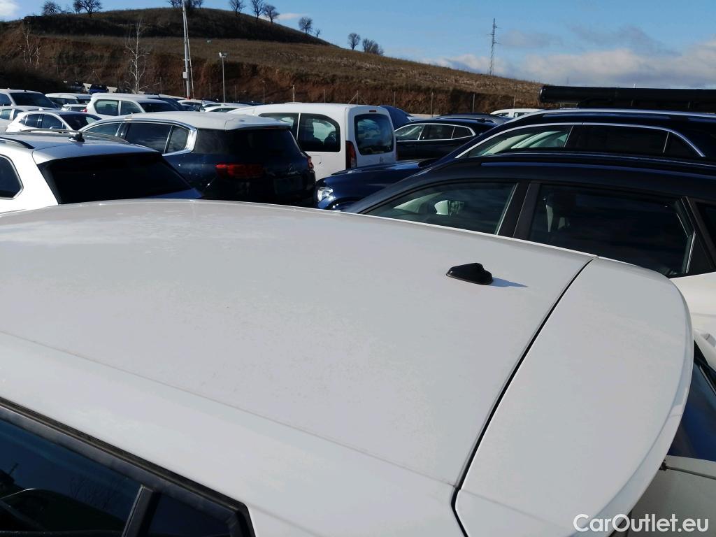  Skoda  Fabia SKODA  / 2018 / 5P / berlina con portón 1.0 TSI 81kW (110cv) Ambition Plus (CX) #37