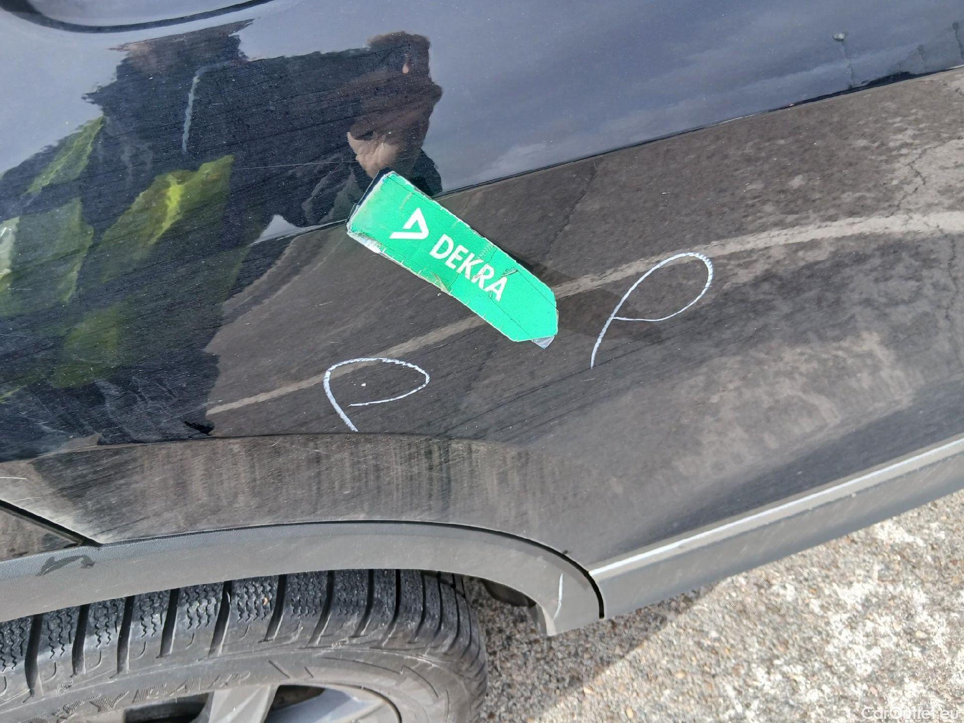  Volkswagen  Tiguan VOLKSWAGEN  Allspace / 2021 / 5P / todoterreno Life 2.0 TDI 110kW (150CV) DSG #38