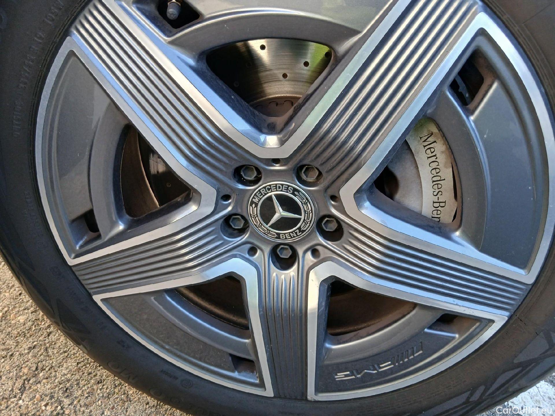  Mercedes  GLC Clase   300 de 4Matic (254.609)AMG 2.0 AMG Line 335CV AT9 E6d #2