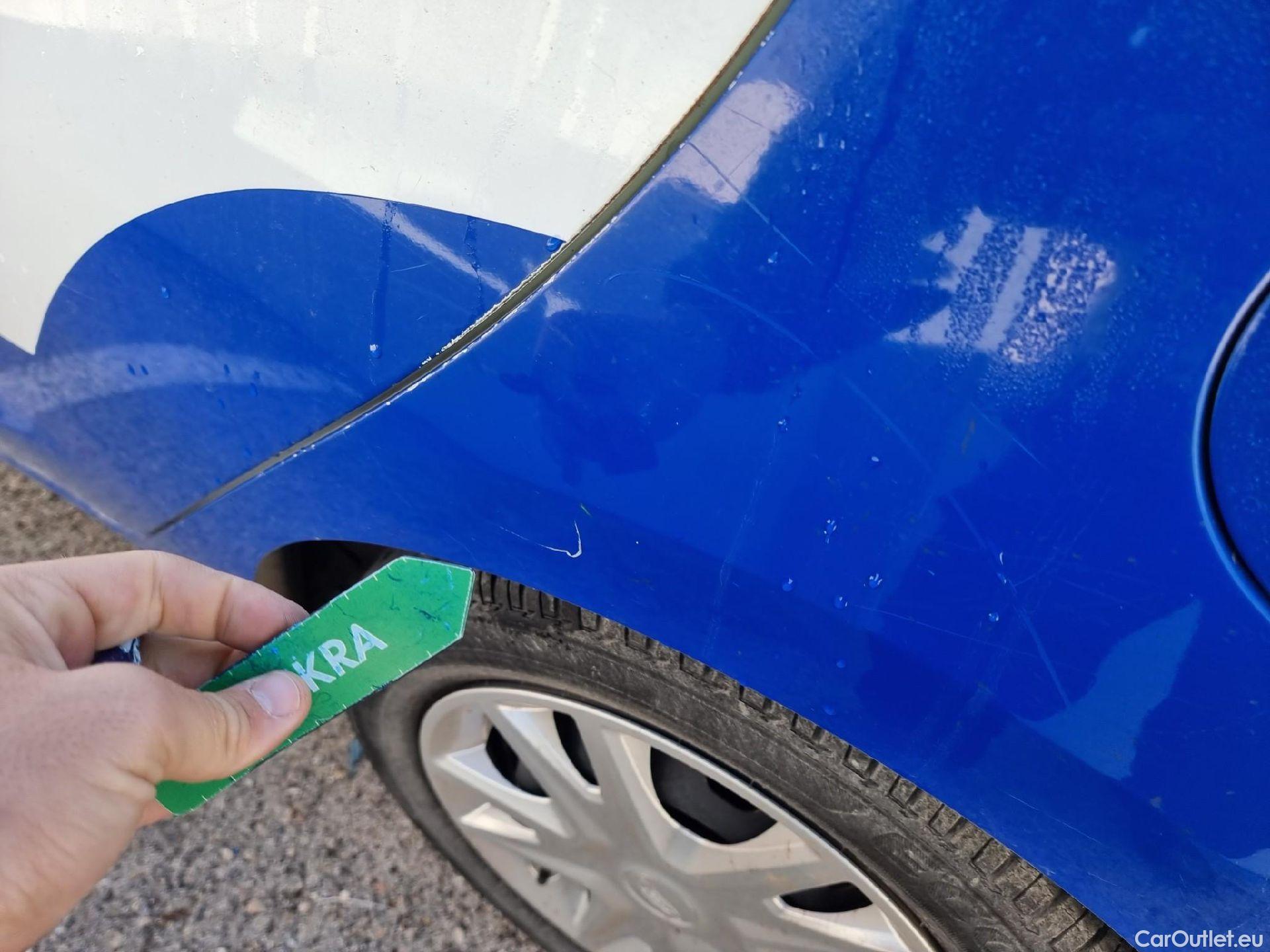  Ford  Fiesta FORD  / 2017 / 5P / berlina con portón 1.1 Ti-VCT 63kW Trend+ 5p #15