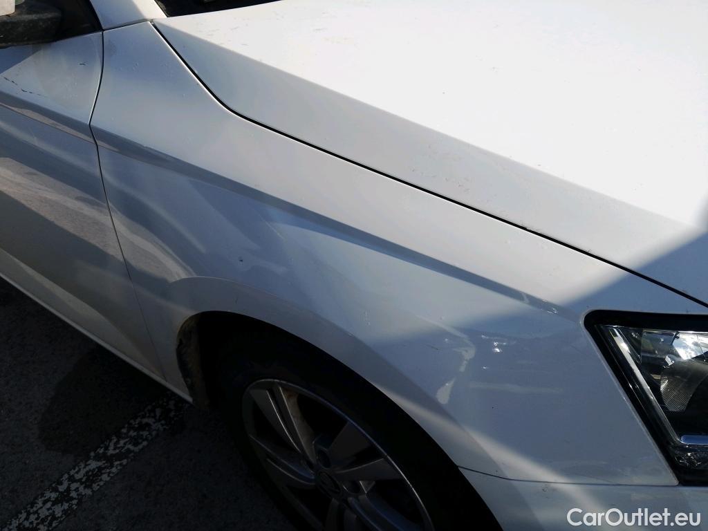  Skoda  Fabia SKODA  / 2018 / 5P / berlina con portón 1.0 TSI 81kW (110cv) Ambition Plus (CX) #35