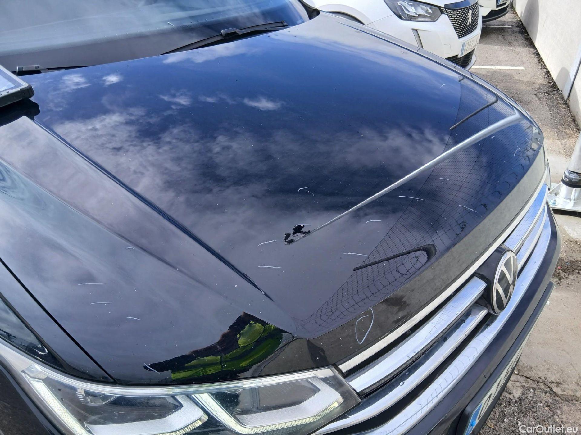  Volkswagen  Tiguan VOLKSWAGEN  Allspace / 2021 / 5P / todoterreno Life 2.0 TDI 110kW (150CV) DSG #2