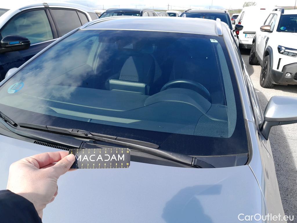  Toyota  Corolla TOYOTA  / 2019 / 5P / familiar 1.8 125H ACTIVE TECH E-CVT TOU SPORT #1