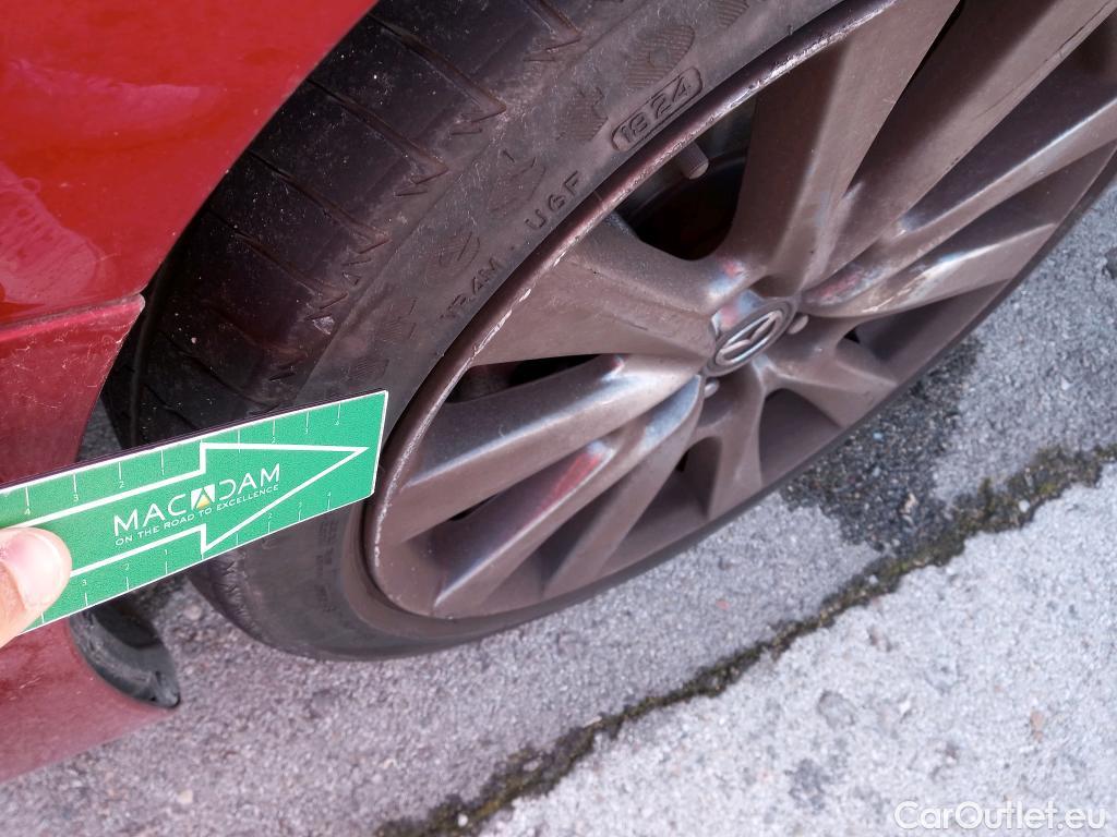  Mazda  3 MAZDA Mazda / 2019 / 4P / sedán 2.0 e-SKYACTIV-X ZENITH SAFETY #13