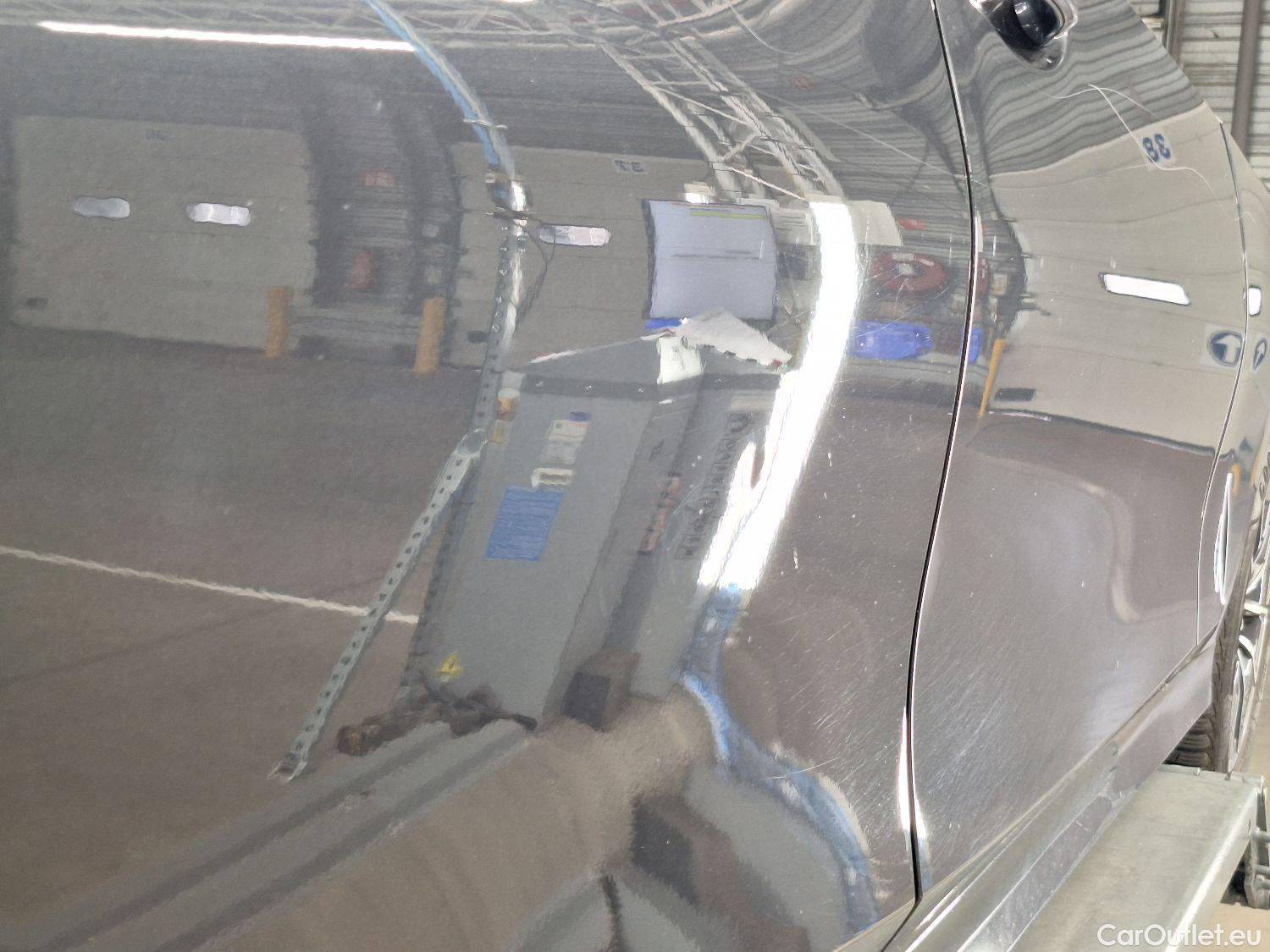  Bmw  Serie 3 BMW, 3-serie '18, BMW 3 Reeks Berline 318dA (110 kW) 4d #25