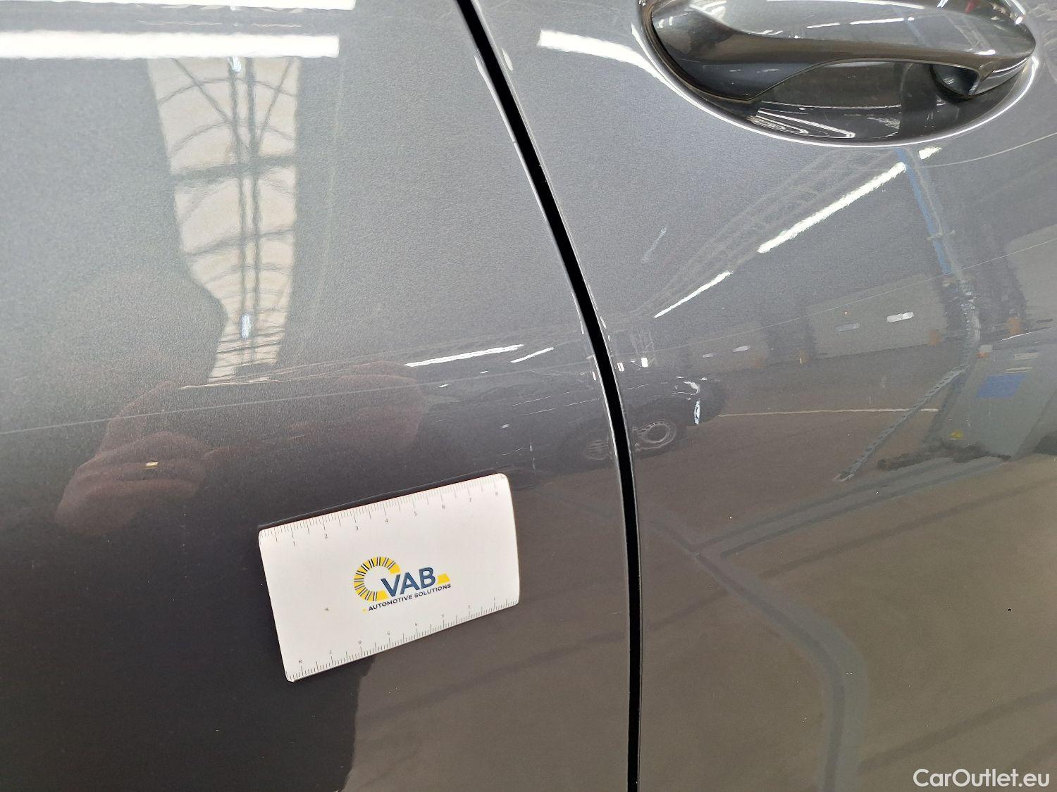  Bmw  Serie 3 BMW, 3-serie '18, BMW 3 Reeks Berline 318dA (110 kW) 4d #23