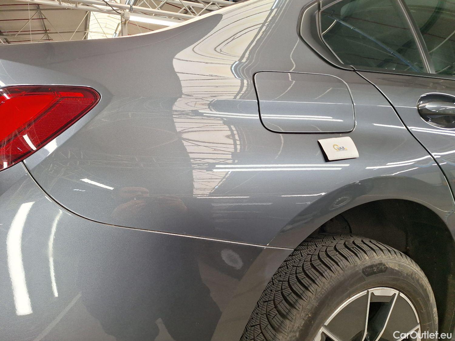  Bmw  Serie 3 BMW, 3-serie '18, BMW 3 Reeks Berline 318dA (110 kW) 4d #31