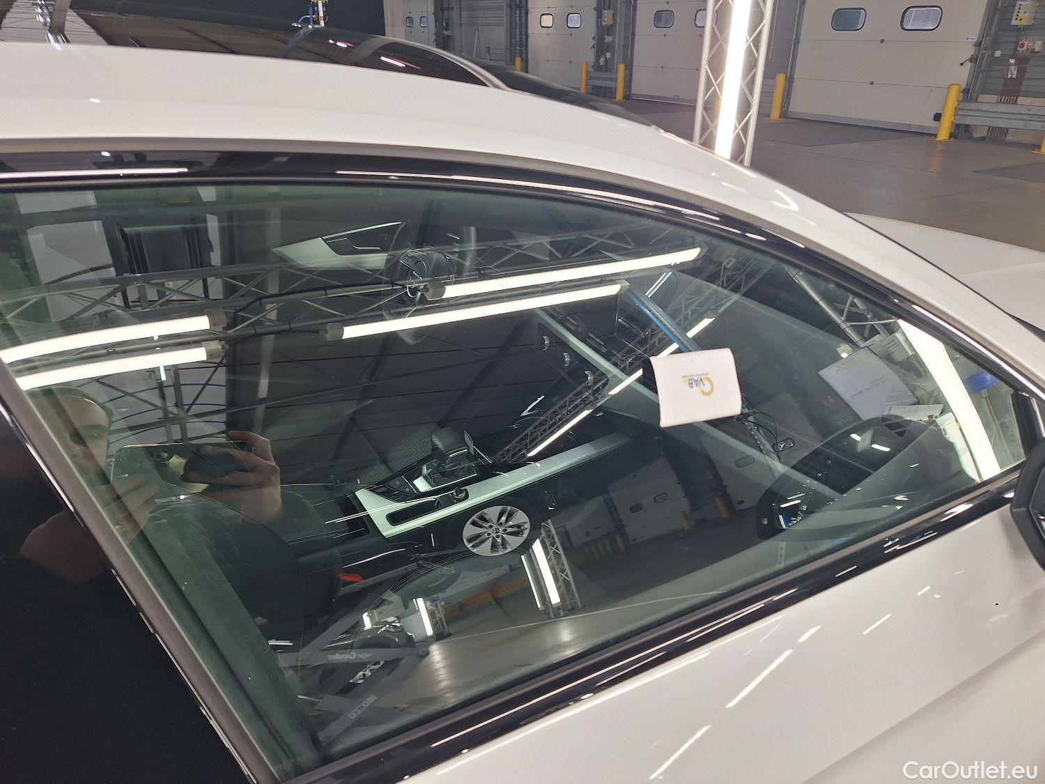  Audi  A5 Sportback Audi, A5 SB FL'20, Audi  35 TDI S tronic Bus Ed S Line 5d #37