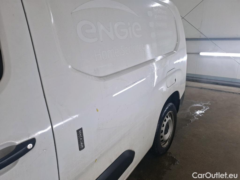  Citroen  Berlingo  Fourgon Club XL 950 1.5 BlueHDi 100CV BVM5 E6dT #8