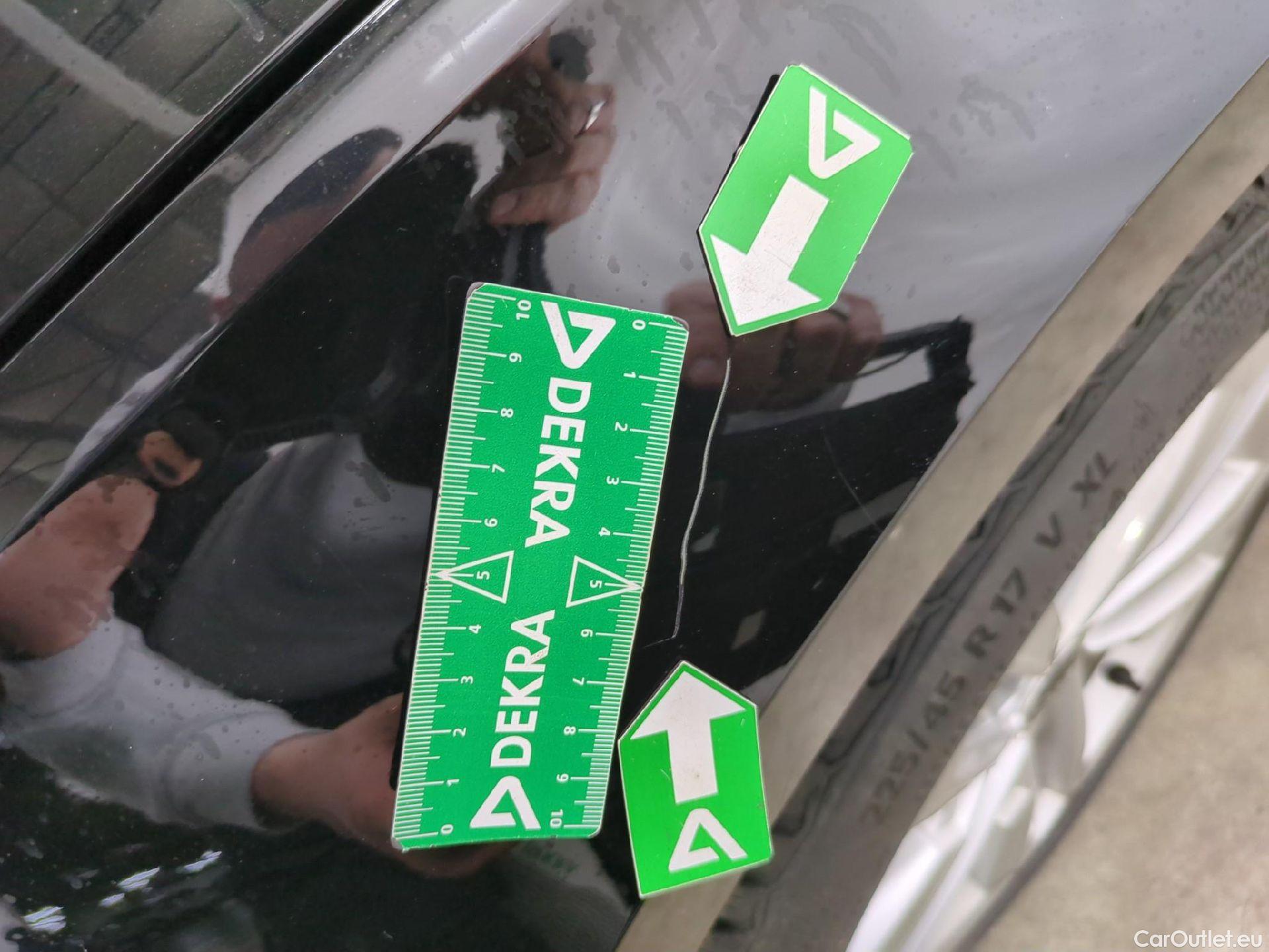  Audi  A3 AUDI  Sportback / 2020 / 5P / Berline 40 TFSI e 204 S Tronic Business Line #52