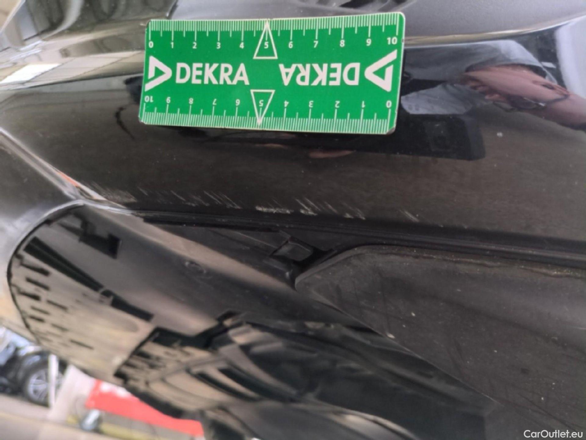  Audi  A3 AUDI  Sportback / 2020 / 5P / Berline 40 TFSI e 204 S Tronic Business Line #49