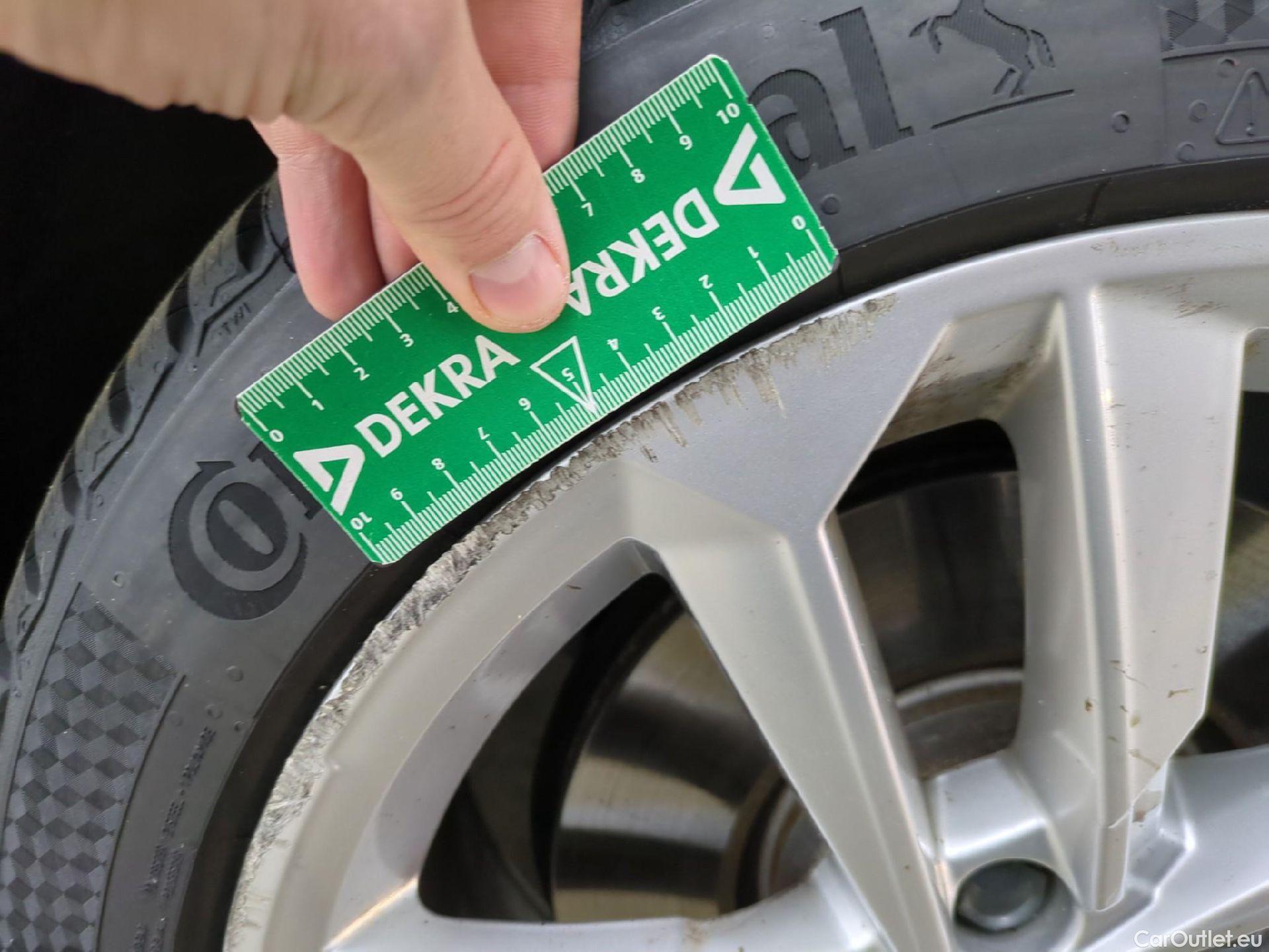  Audi  A3 AUDI  Sportback / 2020 / 5P / Berline 40 TFSI e 204 S Tronic Business Line #12