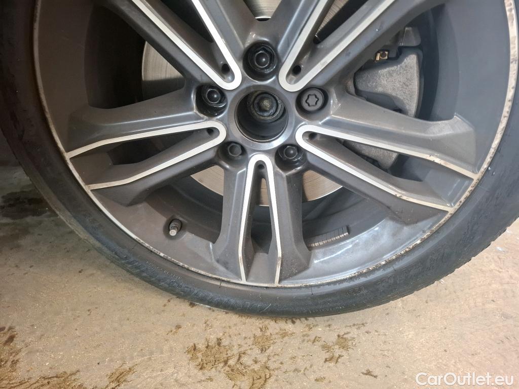  Bmw  Serie 1 Série 1 Berline 118 i Edition Sport 1.5 135CV BVA7 E6d #47