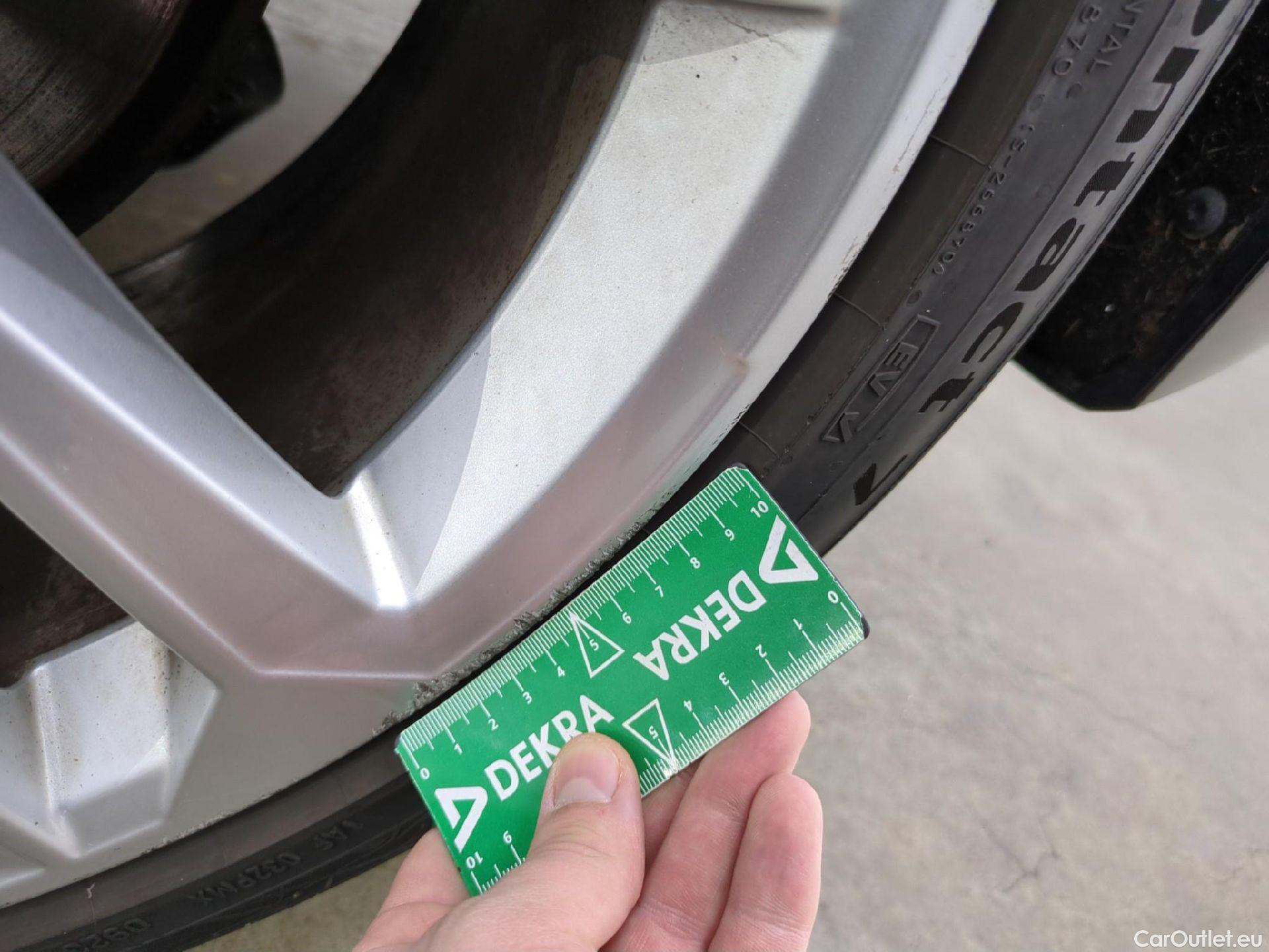  Audi  A3 AUDI  Sportback / 2020 / 5P / Berline 40 TFSI e 204 S Tronic Business Line #30