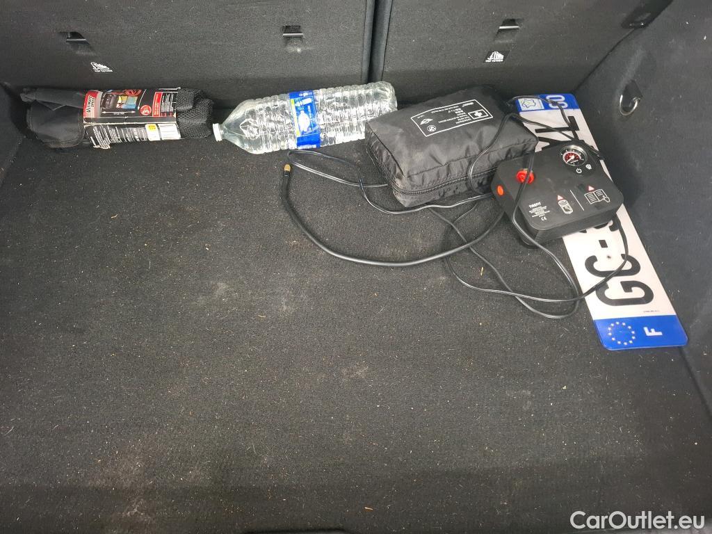  Bmw  Serie 1 Série 1 Berline 118 i Edition Sport 1.5 135CV BVA7 E6d #42