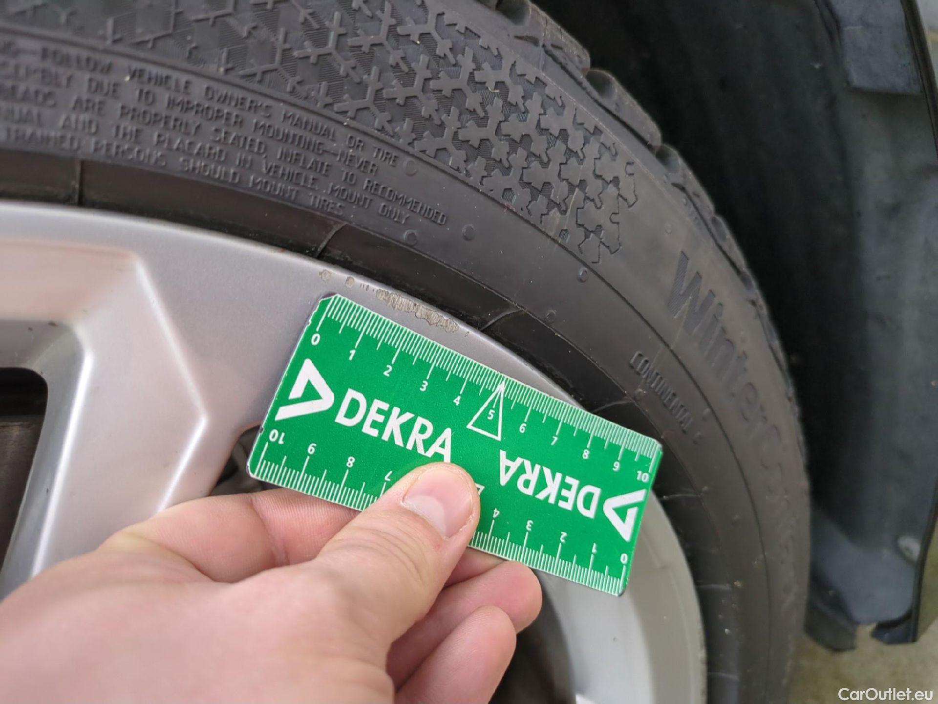  Audi  A3 AUDI  Sportback / 2020 / 5P / Berline 40 TFSI e 204 S Tronic Business Line #16