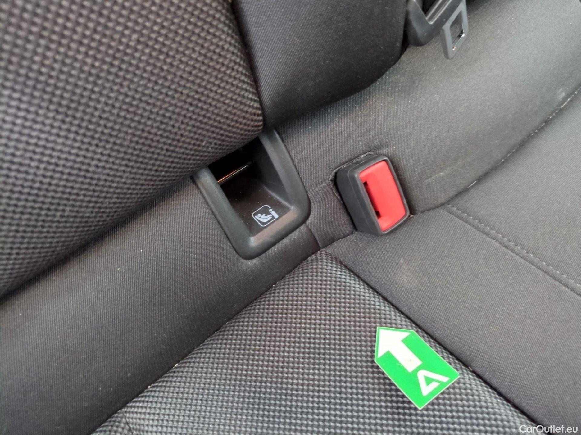  Audi  A3 AUDI  Sportback / 2020 / 5P / Berline 40 TFSI e 204 S Tronic Business Line #45