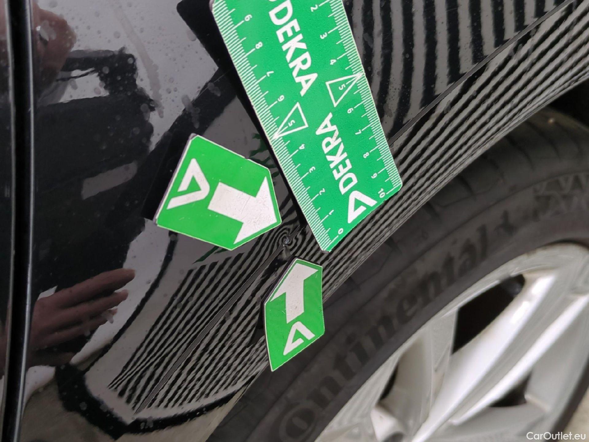  Audi  A3 AUDI  Sportback / 2020 / 5P / Berline 40 TFSI e 204 S Tronic Business Line #56