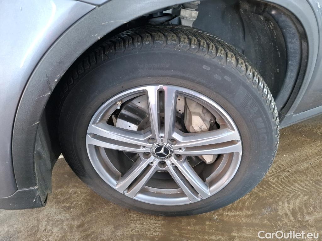  Mercedes  G-Klasee MERCEDES-BENZ GLC / 2019 / 5P / SUV 2.0 GLC 300 E BUSINESS LINE 4MATIC #13