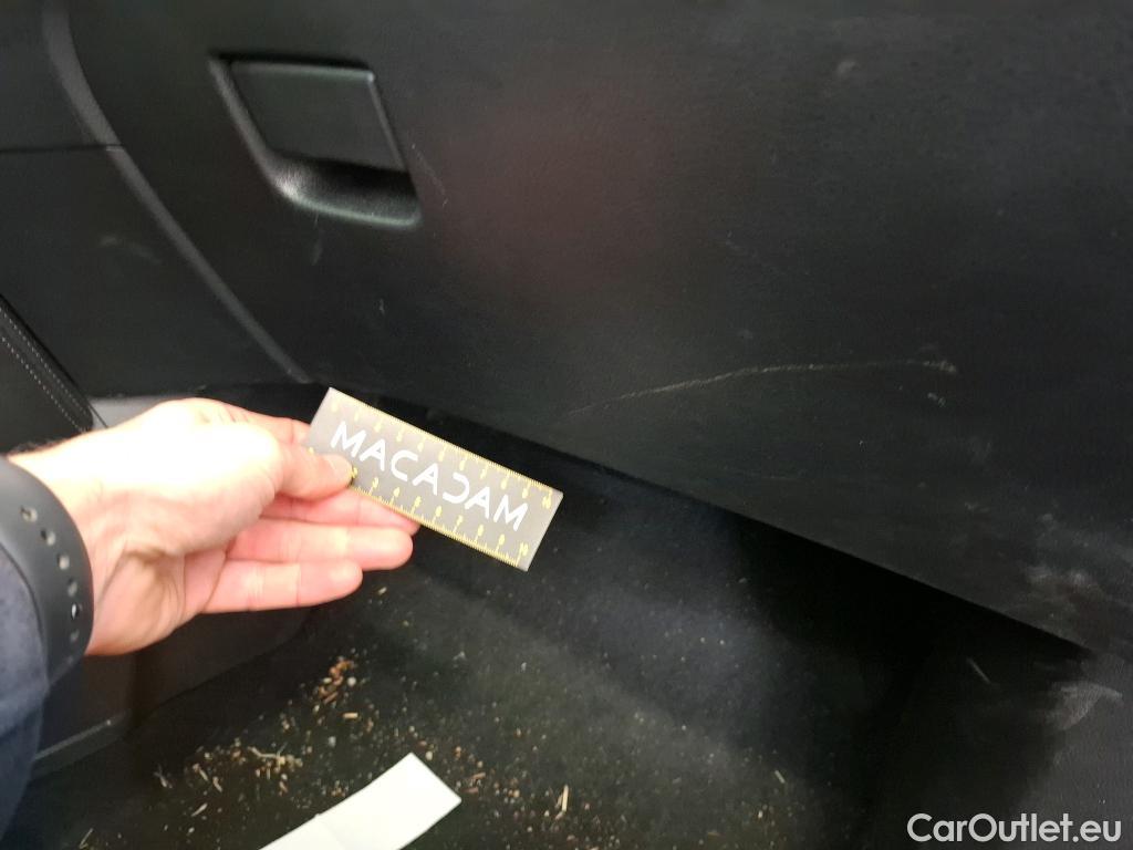  Nissan  Qashqai NISSAN  5p Crossover 1.3 DIG-T 160 DCT N-Connecta #62