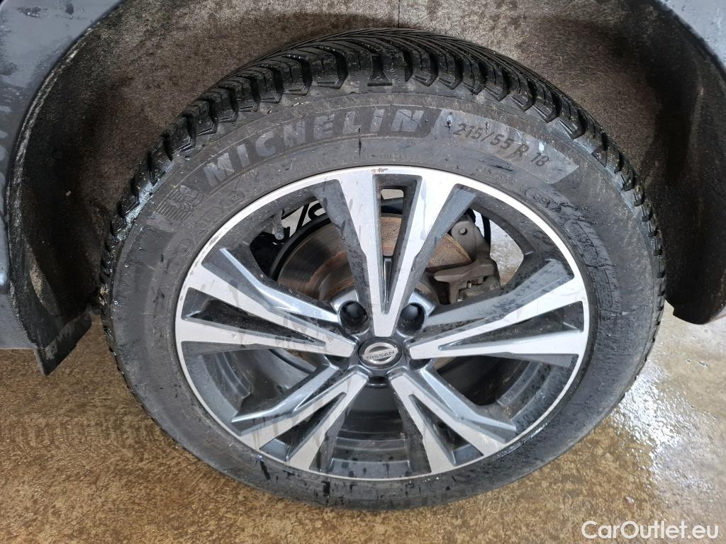  Nissan  Qashqai NISSAN  5p Crossover 1.3 DIG-T 160 DCT N-Connecta #37