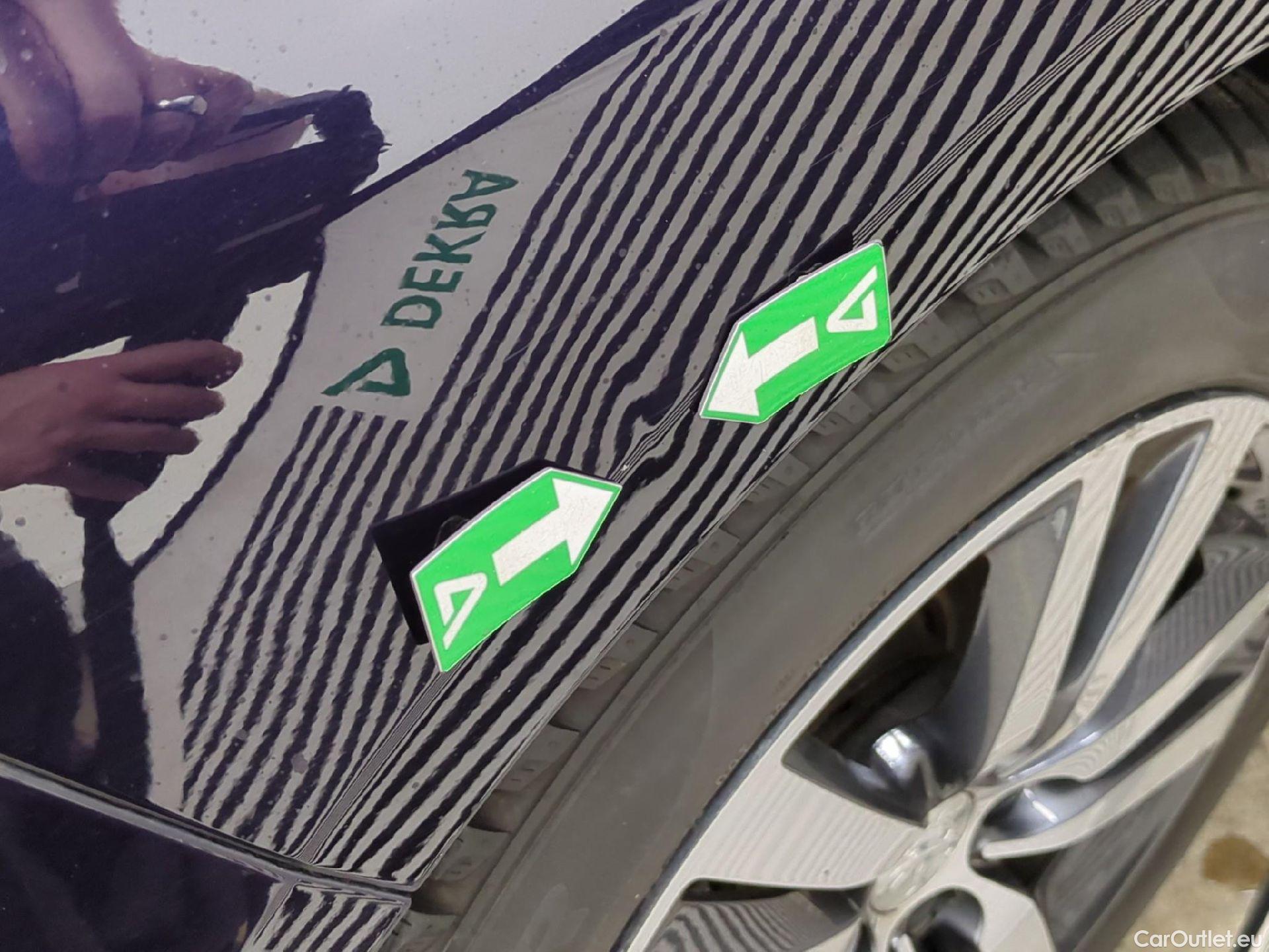  Peugeot  308  Allure Business 1.2 PureTech 130CV BVA8 E6d #33