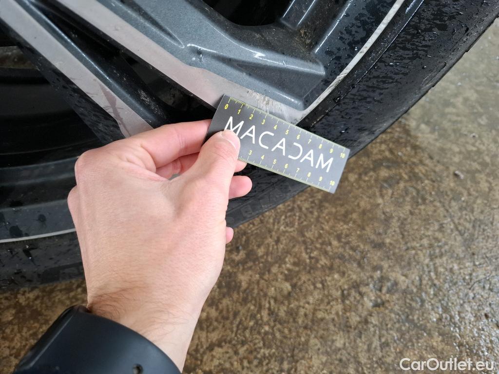  Nissan  Qashqai NISSAN  5p Crossover 1.3 DIG-T 160 DCT N-Connecta #40