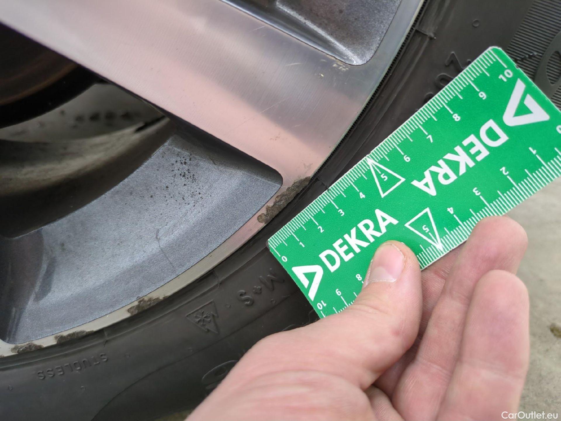  Peugeot  308  Allure Business 1.2 PureTech 130CV BVA8 E6d #20