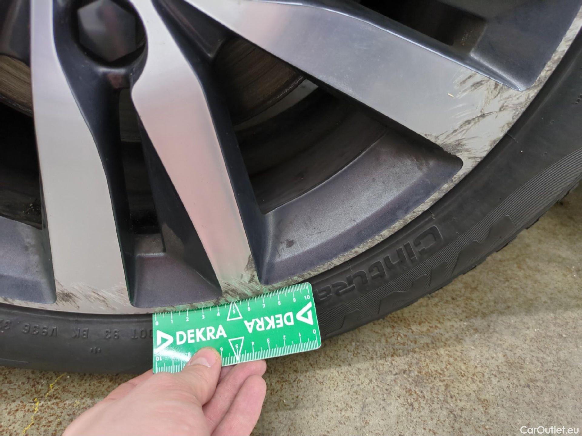  Peugeot  308  Allure Business 1.2 PureTech 130CV BVA8 E6d #14